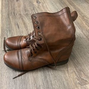Steve Madden Troopa Boots size 10
